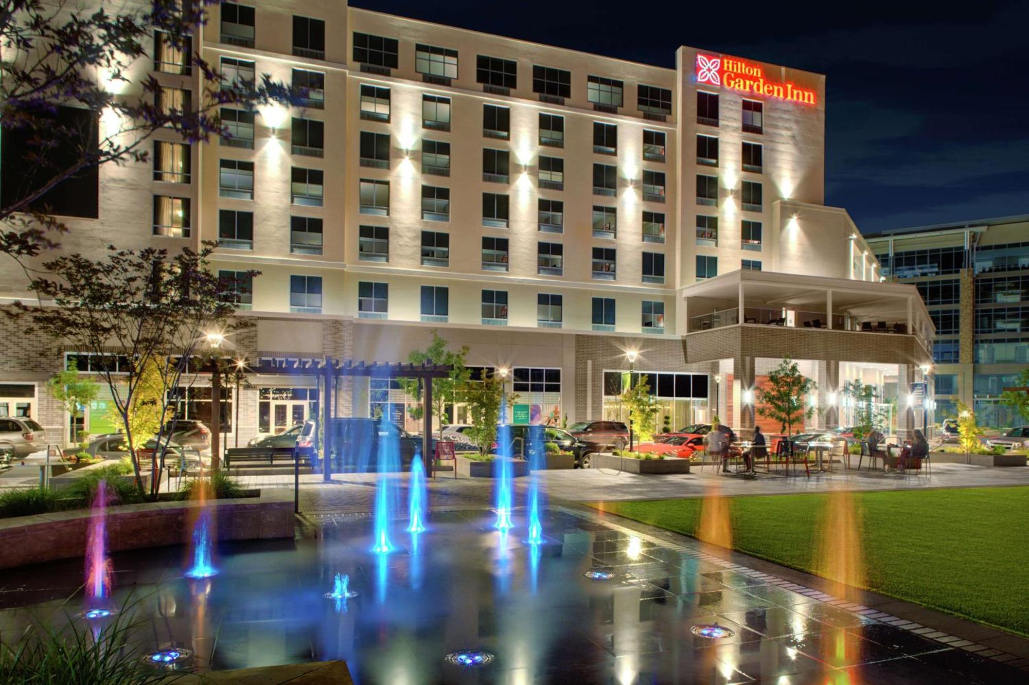 Hilton Garden Inn Charlotte Waverly Ballantyne Exterior foto